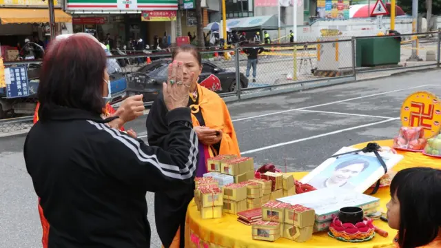 原先相信兒子會平安歸來的彭冬春,面臨兒子的逝世相當不捨,但已看開。