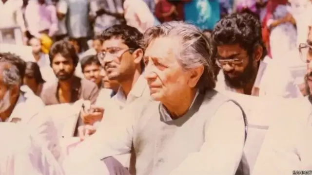 تمس کے مصنف