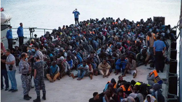 Ndị mbịarambịara Afịrịka na-achọ ịgafe Yuropu siite n'elu mmiri