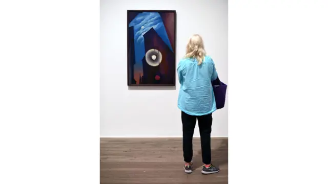 "Нью-йоркская улица и луна" 1925 by Georgia O'Keeffe