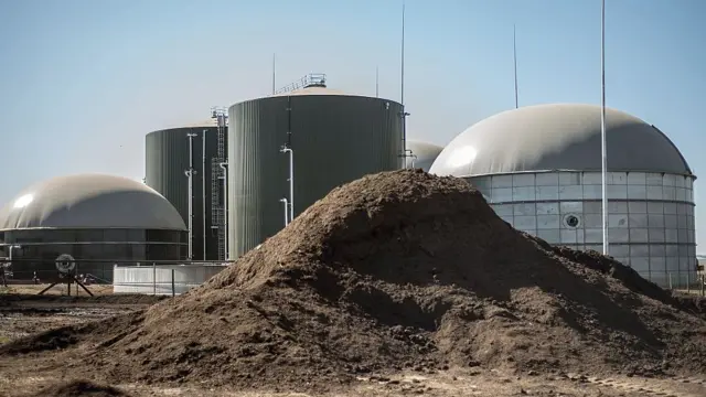 Une centrale à gaz Bio2Watt, financée par l'Agence Française de Développement (AFD), à Prétoria.