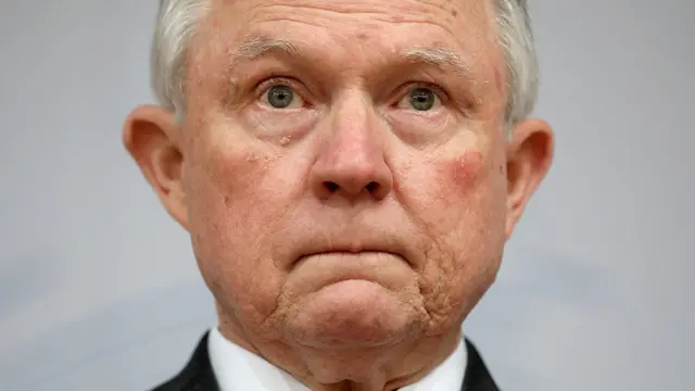 Джефф Сэшнз