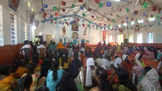 छत्तीसगढ़ में ईसाई बने आदिवासियों के आरक्षण को लेकर विवाद है.