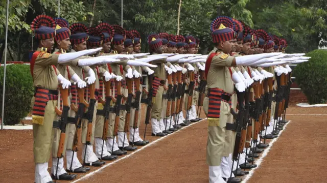 माओवाद, उत्तर प्रदेश, छत्तीसगढ़, झारखंड, बजट, मोदी सरकार