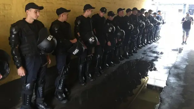 Правоохоронці