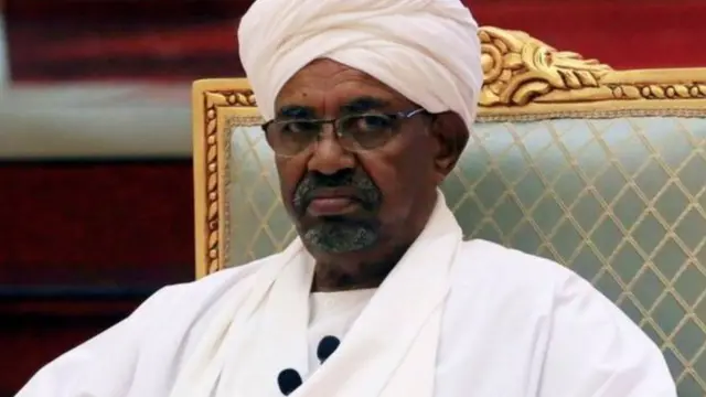 Bwana Bashir w'imyaka 75 y'amavuko, yageze ku butegetsi mu mwaka wa 1989 binyuze mu ihirika ry'ubutegetsi (Coup d'État) ryakozwe n'abasirikare