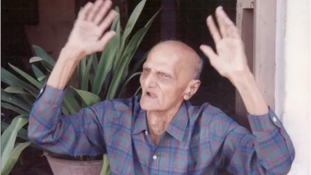 1938-39માં કવિ કલાપીની જયંતીની ઉજવણી લાઠીમાં કરવાની હતી અને યુવાન અમૃતલાલ લાલજી ભટ્ટ ઊર્મિસભર હૈયાની ઉજવણીમાં ભાગ લેવા લાઠી ગયા હતા