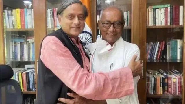 शशी थरूर आणि दिग्विजय सिंह