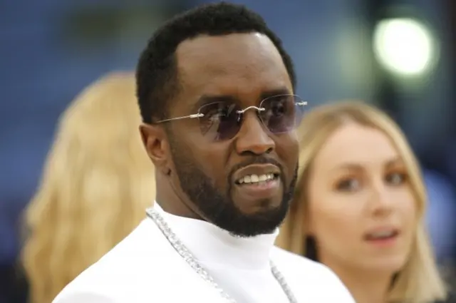 Rapper Diddy buys $21.1m Kerry James Marshall painting