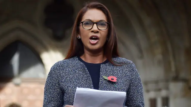 Bà Gina Miller phát biểu hôm 03/11 sau khi có tin bà thắng kiện chính phủ Anh