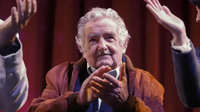 હોઝે મુહિકા