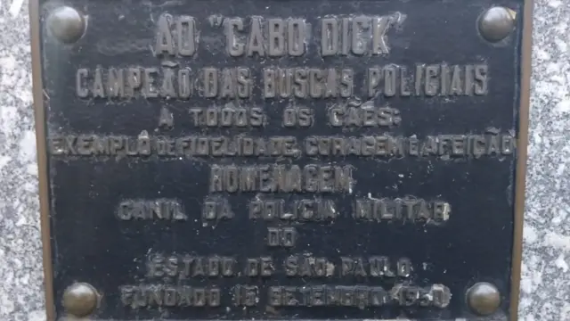 Placapalpite vasco e londrinahomenagem a Dick