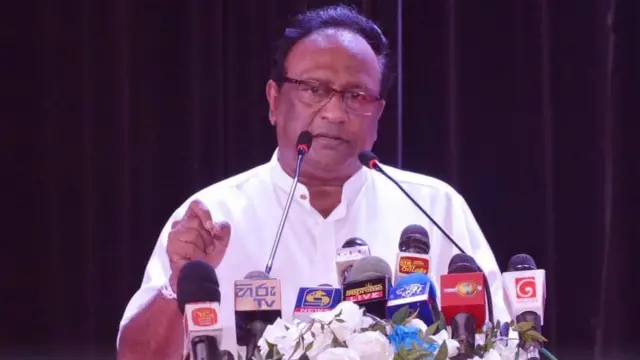 சரத் வீரசேகர்
