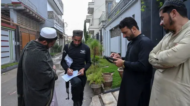 په سرشمېرنه کې ځنډ د خدماتو وړاندې کولو کې د خنډ او ځنډ لامل بلل کېږي.