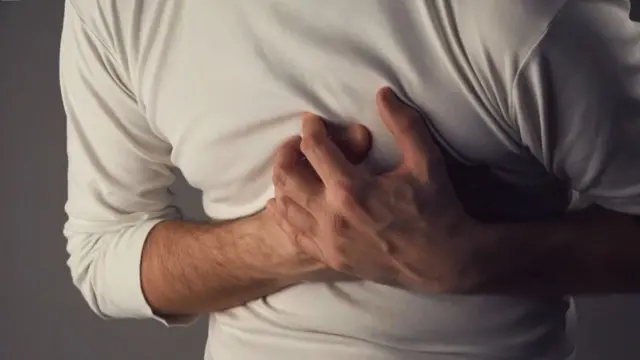 বিশ্ব স্বাস্থ্য সংস্থার তথ্য অনুযায়ী, বাংলাদেশে সবচেয়ে বেশী সংখ্যক মানুষ মারা যায় হৃদরোগ ও স্ট্রোকের কারণে।