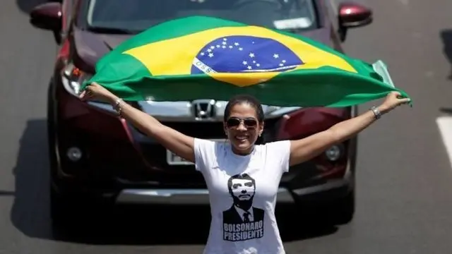 他的女性支持者