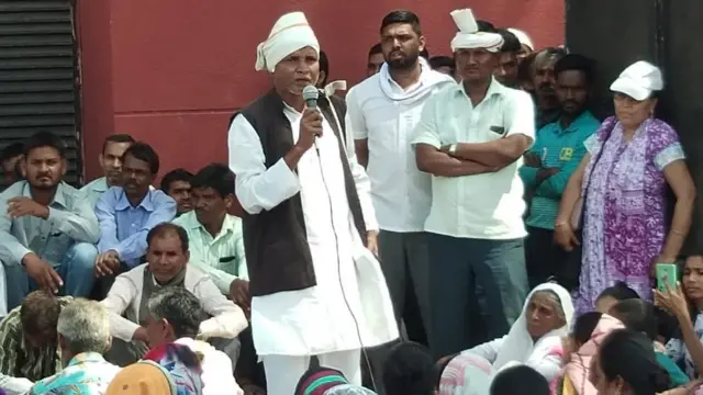 આદિવાસીઓની સભા