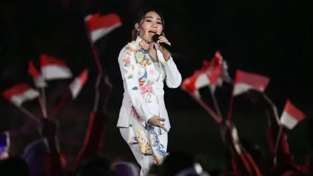 Via Vallen performs during the opening ceremony