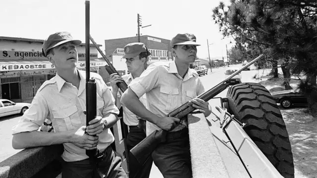 Depuis la révolte de 1976, le nom de ce township noir symbolise la lutte de la population noire contre le système d'apartheid.