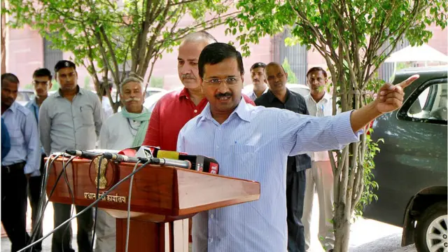 પાછલા ઘણા સમયથી આમ આદમી પાર્ટી અને ભાજપ વચ્ચે આ મુદ્દે ખેંચતાણ ચાલી રહી છે