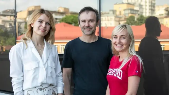 Леся Василенко із Святославом Вакарчуком