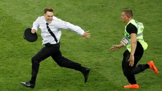 Верзилов на поле "Лужников"