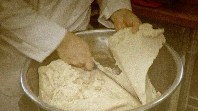 Cortando la masa madre