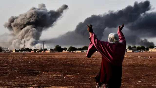 সিরিয়ায় মার্কিন বিমান হামলা।