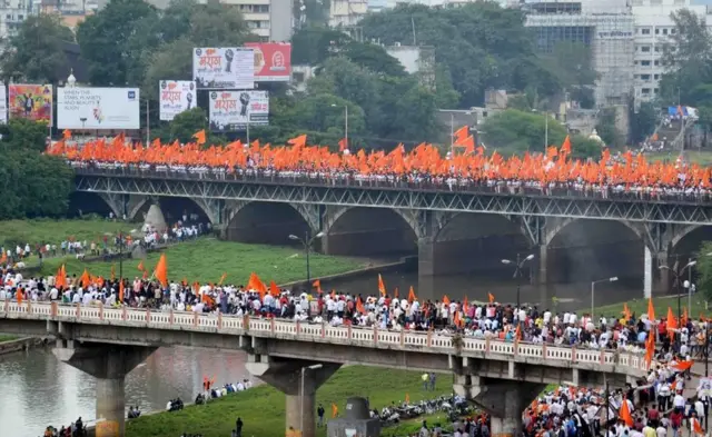 Marcha maratha en Pune.