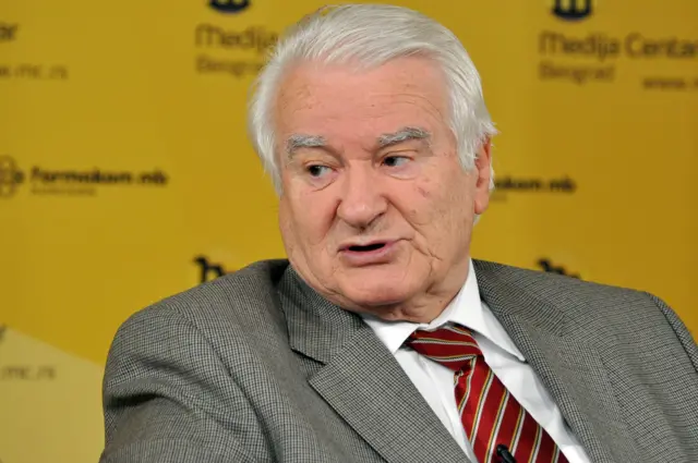 Dragoljub Mićunović