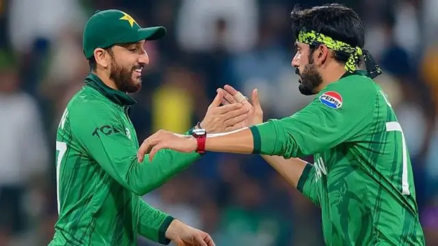 ટી20 વર્લ્ડકપ, ભારતની ટીમ કેટલી મજબૂત, પાકિસ્તાનની નબળાઈ, ભારત પાકિસ્તાન મેચ, ભારતીય બેટ્સમેનનું પ્રદર્શન અને સ્પીનર્સ સામે સંઘર્ષ, બીબીસી સ્પોર્ટ્સ