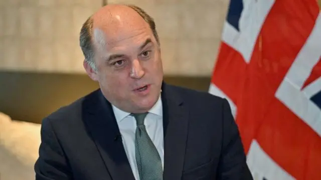 ব্রিটিশ প্রতিরক্ষামন্ত্রী বেন ওয়ালেস