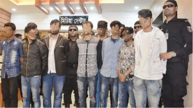২০১৯ সালে এদের আটক করার পর মিডিয়ার সামনে হাজির করে র‍্যাব