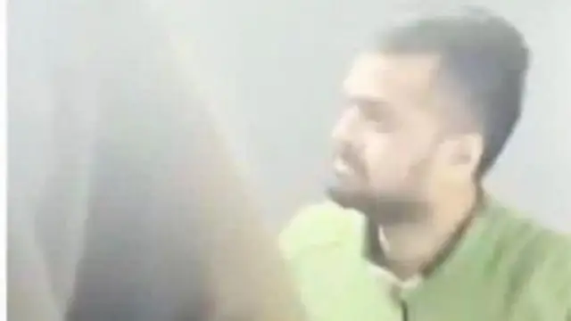 व्हायरल व्हीडिओमध्ये दिसणारे हर्ष सिंह यांच्या वकिलाने सांगितले आहे की, त्यांनी या घटनेबद्दल खेद व्यक्त केला आहे