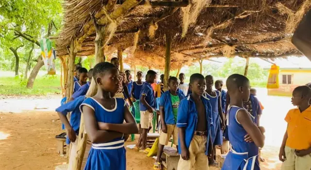 Some pupils dey study under shed for Ghana