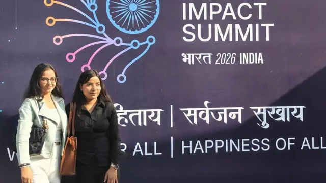 दिल्ली के एआई इम्पैक्ट समिट में पहुंची महिलाएं (सांकेतिक तस्वीर)