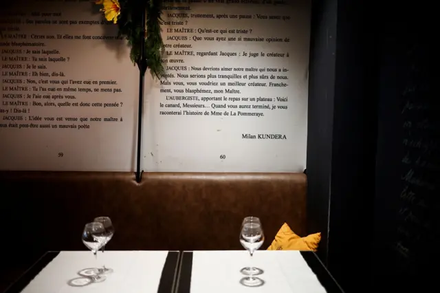 मिलान कुंदेरा