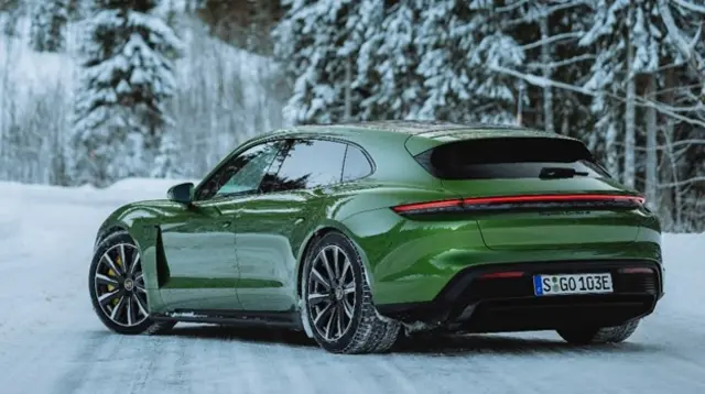 تایکان در حال حاضر تنها مدل الکتریکی پورشه است