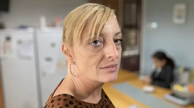  இளைஞர்களை ஆட்கொள்ளும் இ-சிகரெட்