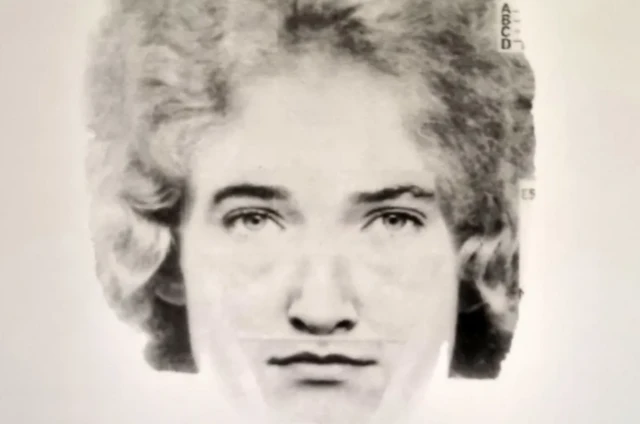 ஒரு சிகரெட் துண்டு 30 வருட மர்மத்தை தீர்க்க உதவியது எப்படி?