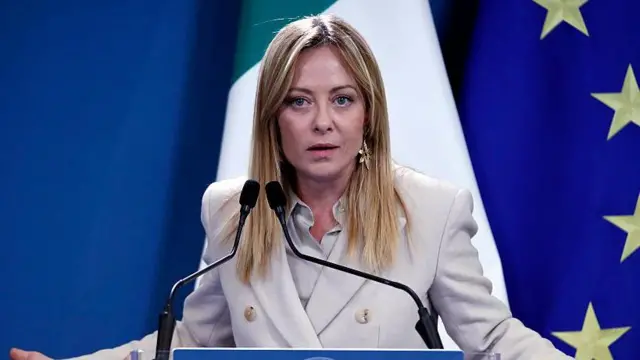 Presidenta Giorgia Meloni.