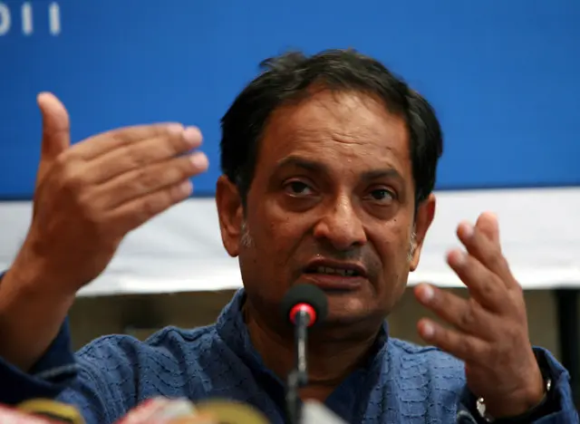 ড. বিনায়ক সেন, ছত্তিশগড় রাজ্যের এই চিকিৎসক ও মানবাধিকার কর্মীকে রাষ্ট্রদ্রোহের অভিযোগে দীর্ঘদিন কারাবাস করতে হয়