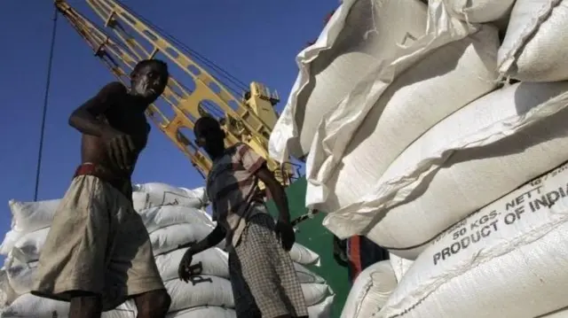 Dp World Nchini Tanzania Kampuni Ya Uae Kuchukua Bandari Za Afrika Bbc News Swahili