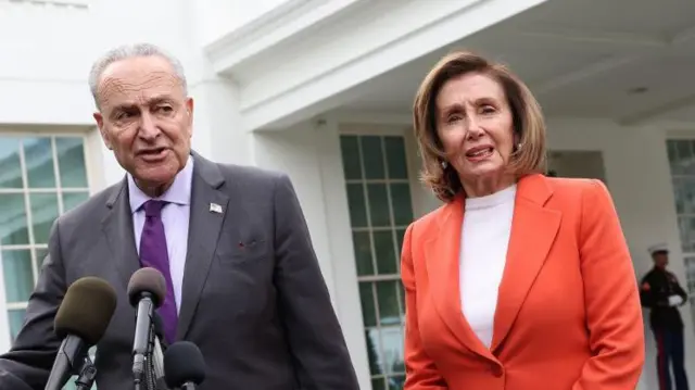 Chuck Schumer y Nancy Pelosi