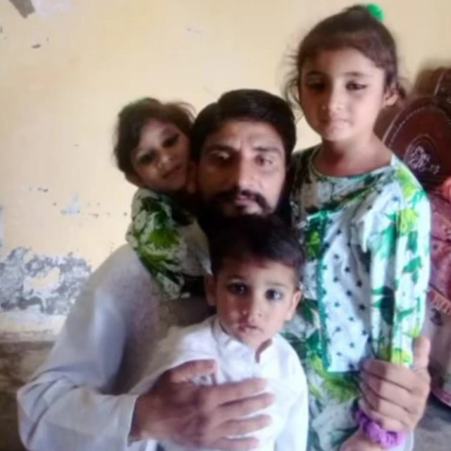 مقتول بچوں کی اپنے باپ رضوان اقبال کے ساتھ