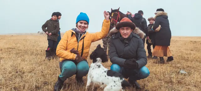 Жаңылай Кекеева жолдошу менен