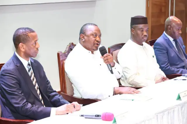 ኡሁሩ ምስ ሰብመዚ ሕብረት ኣፍሪቃ