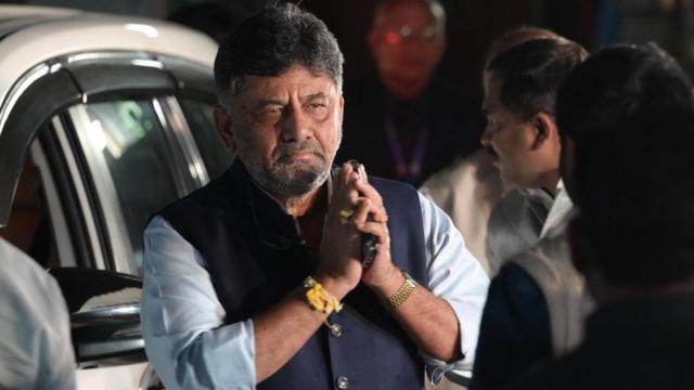 কংগ্রেস নেতা ও কর্নাটকের উপমুখ্যমন্ত্রী ডিকে শিবকুমার