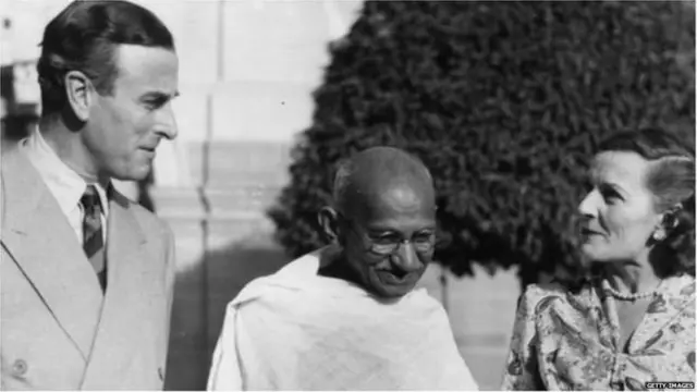 महात्मा गांधी 