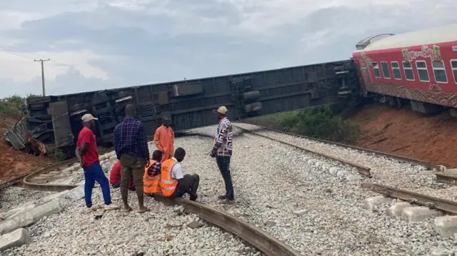 Hotunan hatsarin jirgin ƙasa